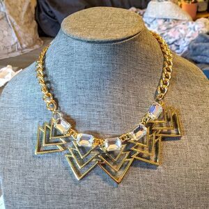 Vintage triple arrows or triangles rhinestone goldtone large statement necklace